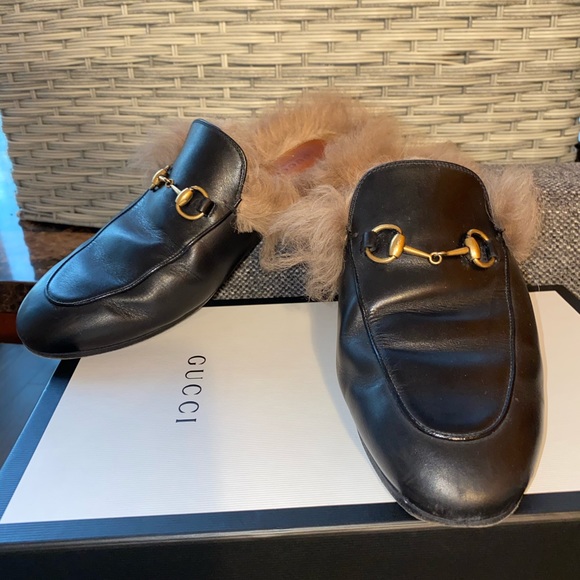 Preowned authentic gucci fur loafer size 39Women - Picture 2 of 13